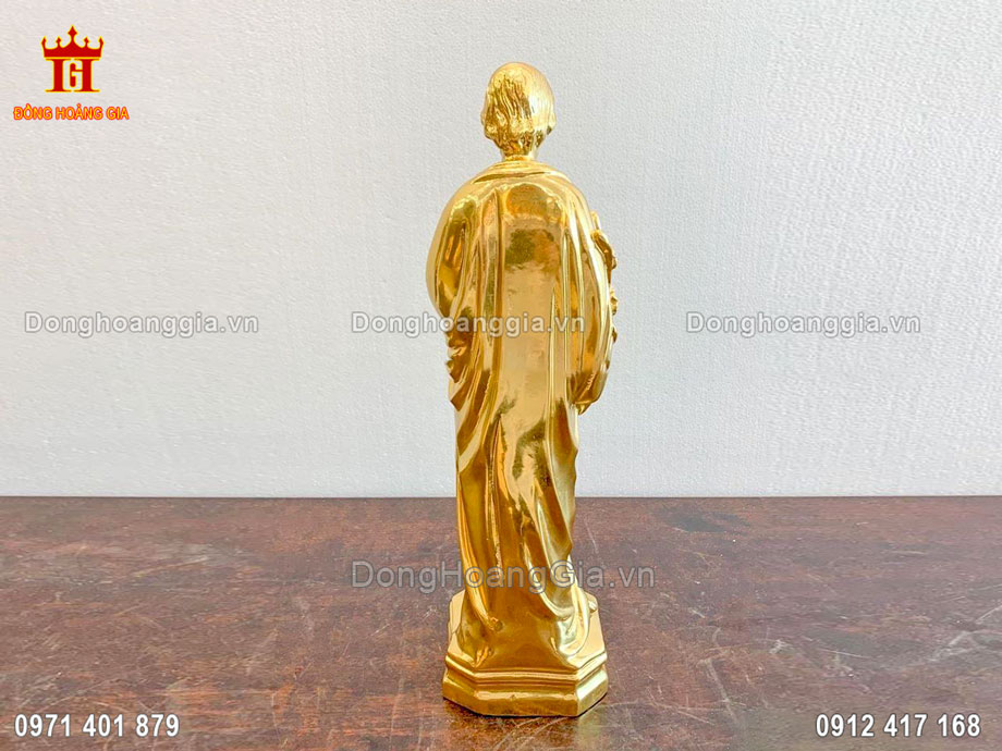 Pho tượng Thiên Chúa Giáo được chế tác hoàn toàn thủ công truyền thống